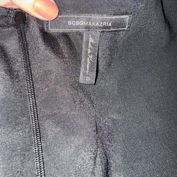 BCBGMAXAZRIA Black Lace Sleeve Jumpsuit – Size 0 - Picture 6 of 15